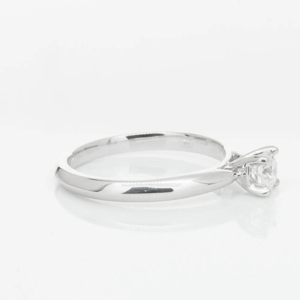 18ct White Gold .42ct Diamond Venetian Ring
