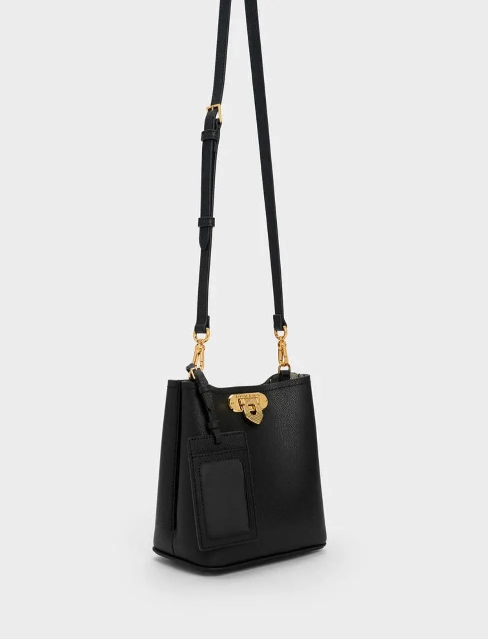 Alcott Bucket Bag