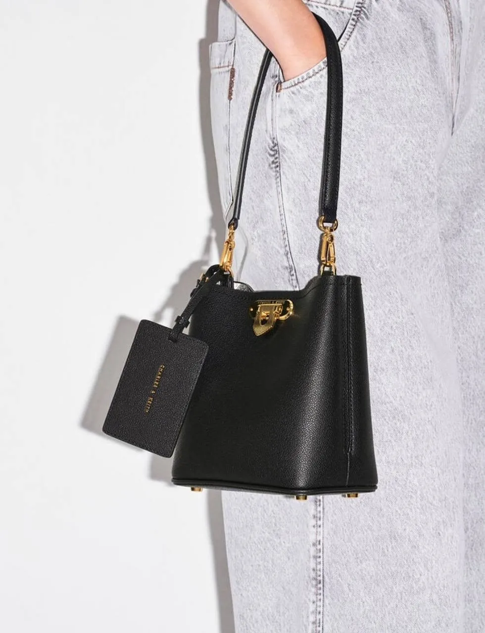 Alcott Bucket Bag