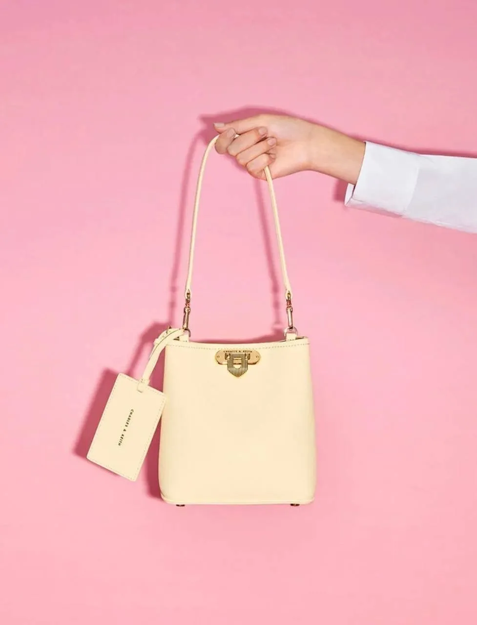 Alcott Bucket Bag