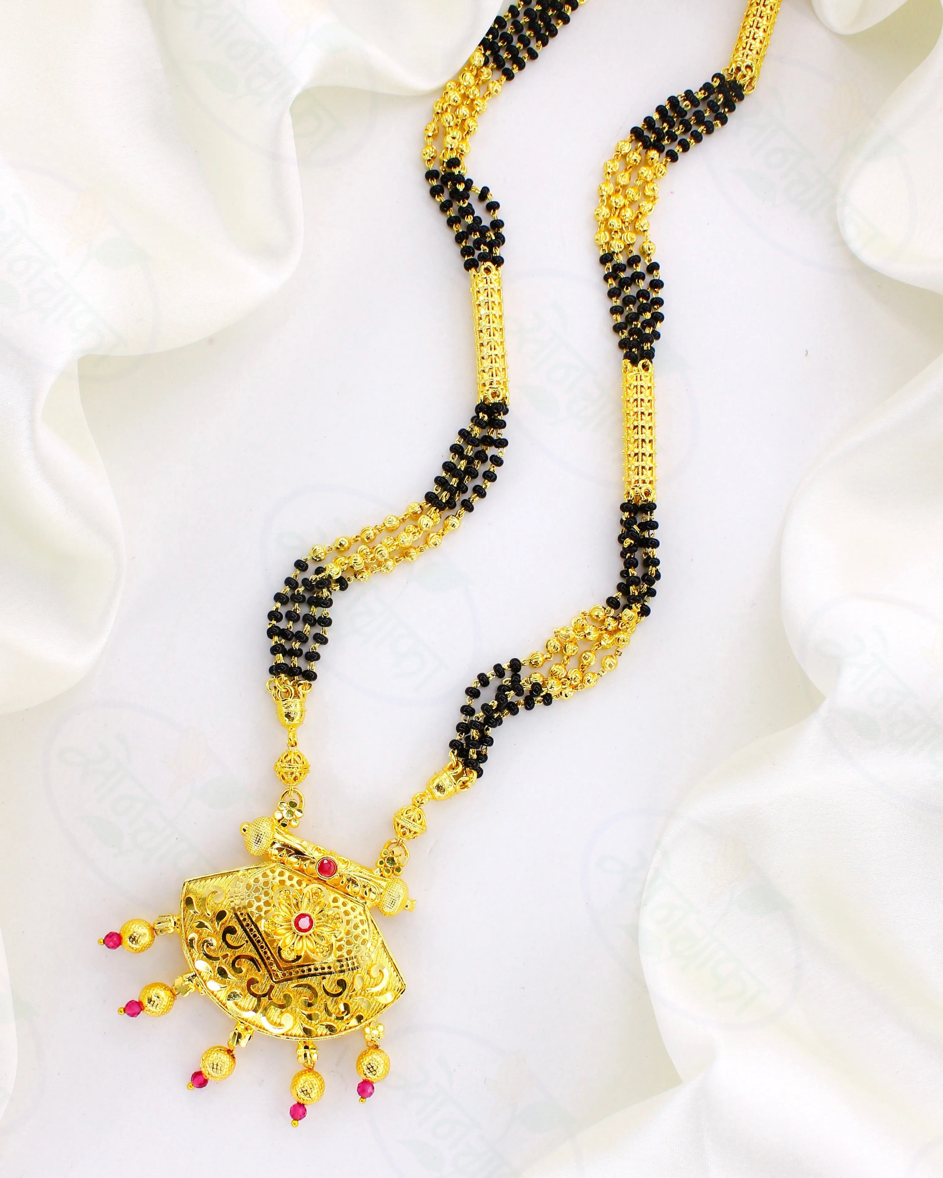 BRILLIANT GOLDEN FINISH MANGALSUTRA