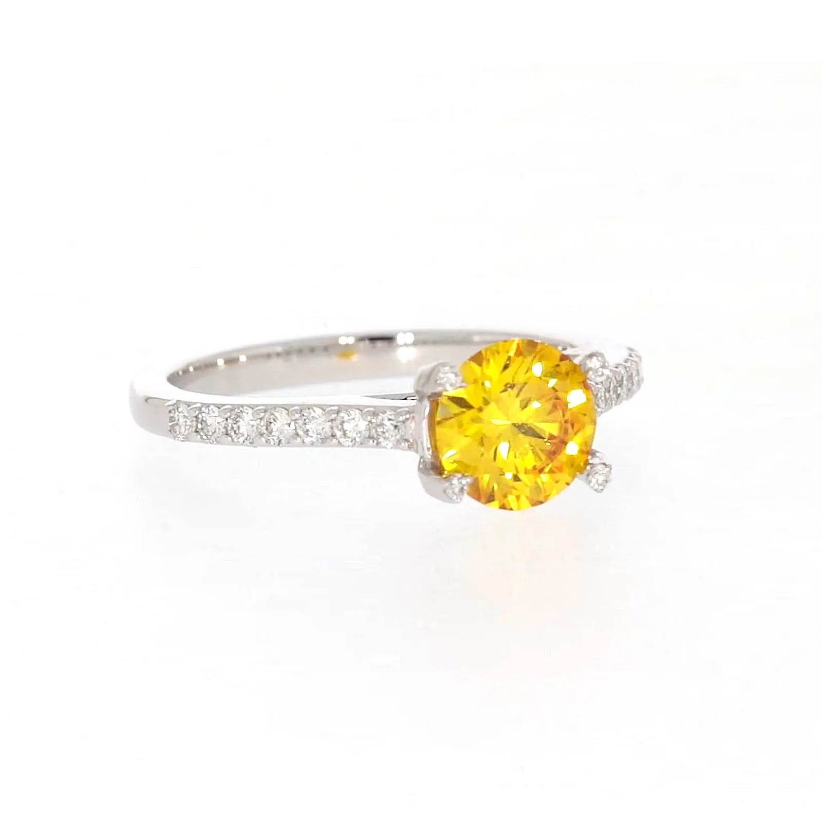 Celebration 18ct White Gold Round Brilliant Cut 1.40 CARAT tw of Lab Grown Diamond Ring
