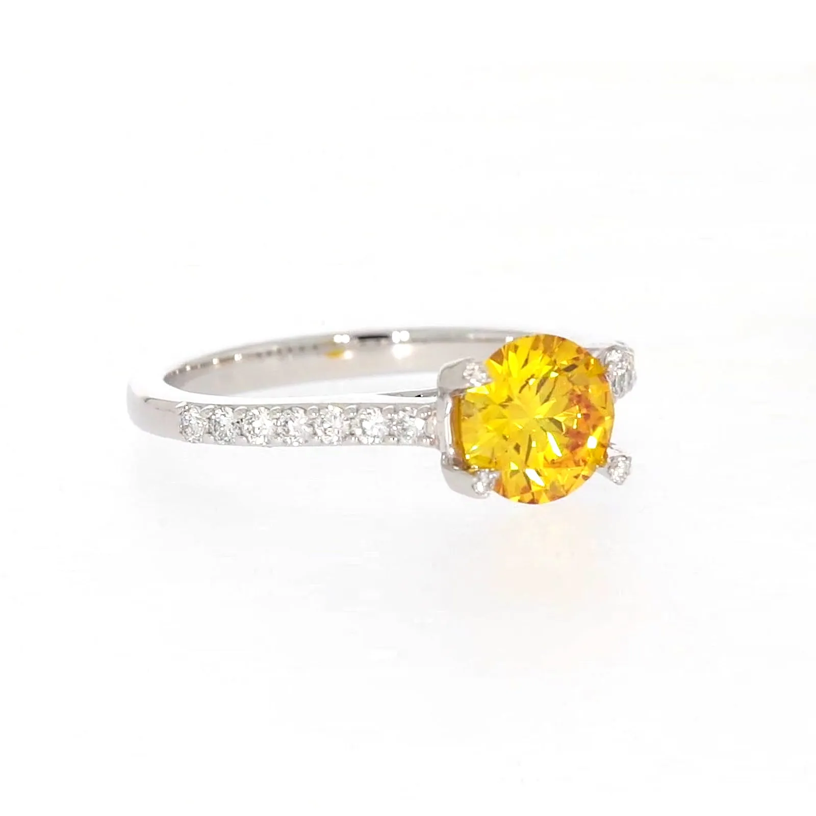 Celebration 18ct White Gold Round Brilliant Cut 1.40 CARAT tw of Lab Grown Diamond Ring