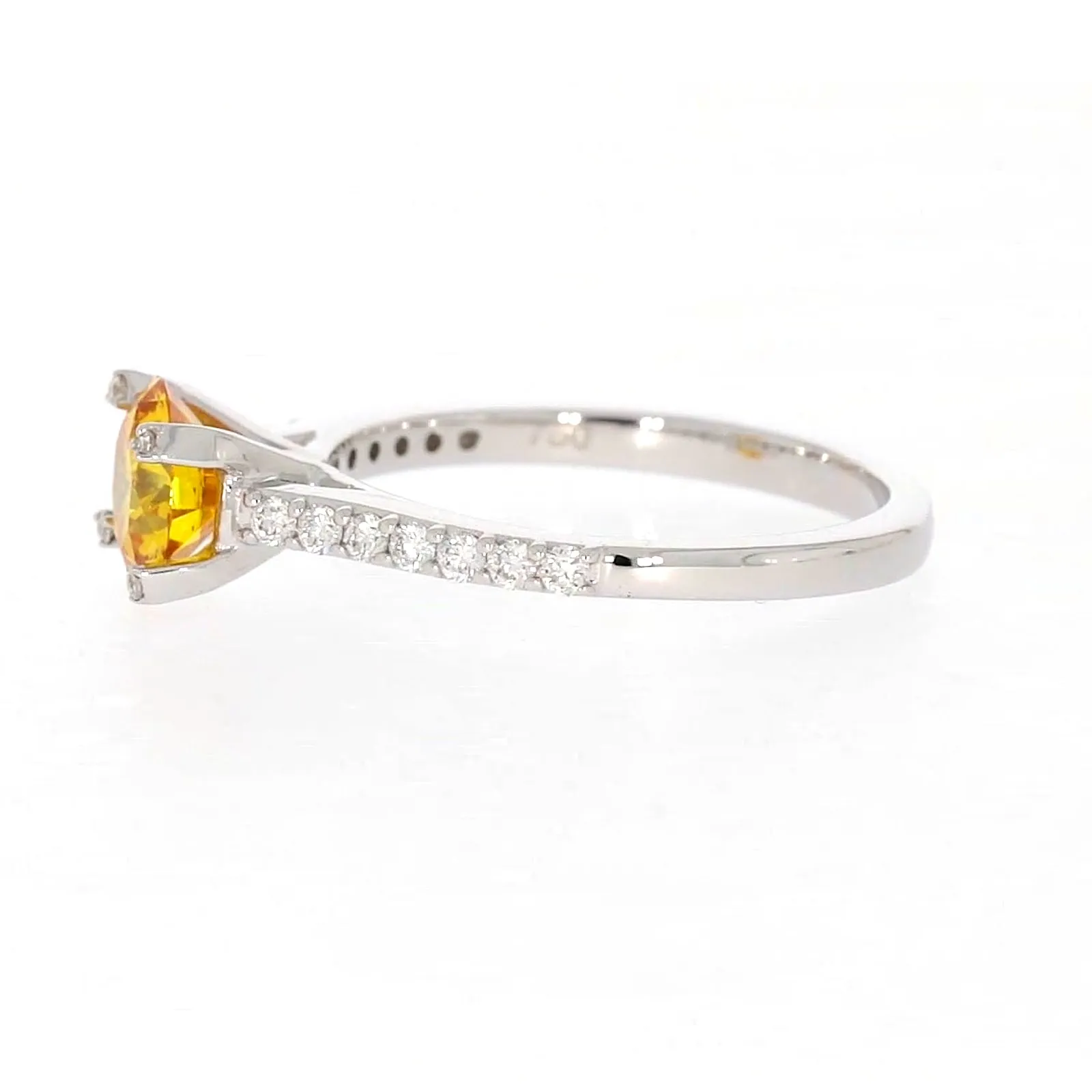 Celebration 18ct White Gold Round Brilliant Cut 1.40 CARAT tw of Lab Grown Diamond Ring