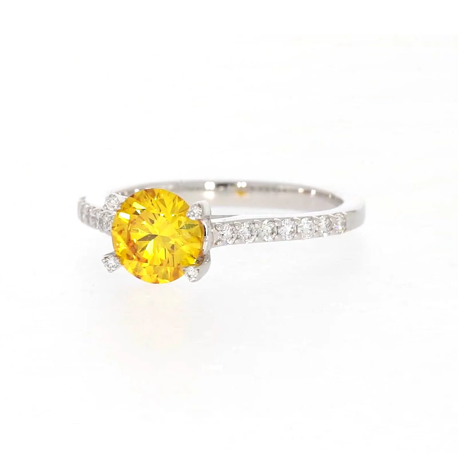Celebration 18ct White Gold Round Brilliant Cut 1.40 CARAT tw of Lab Grown Diamond Ring
