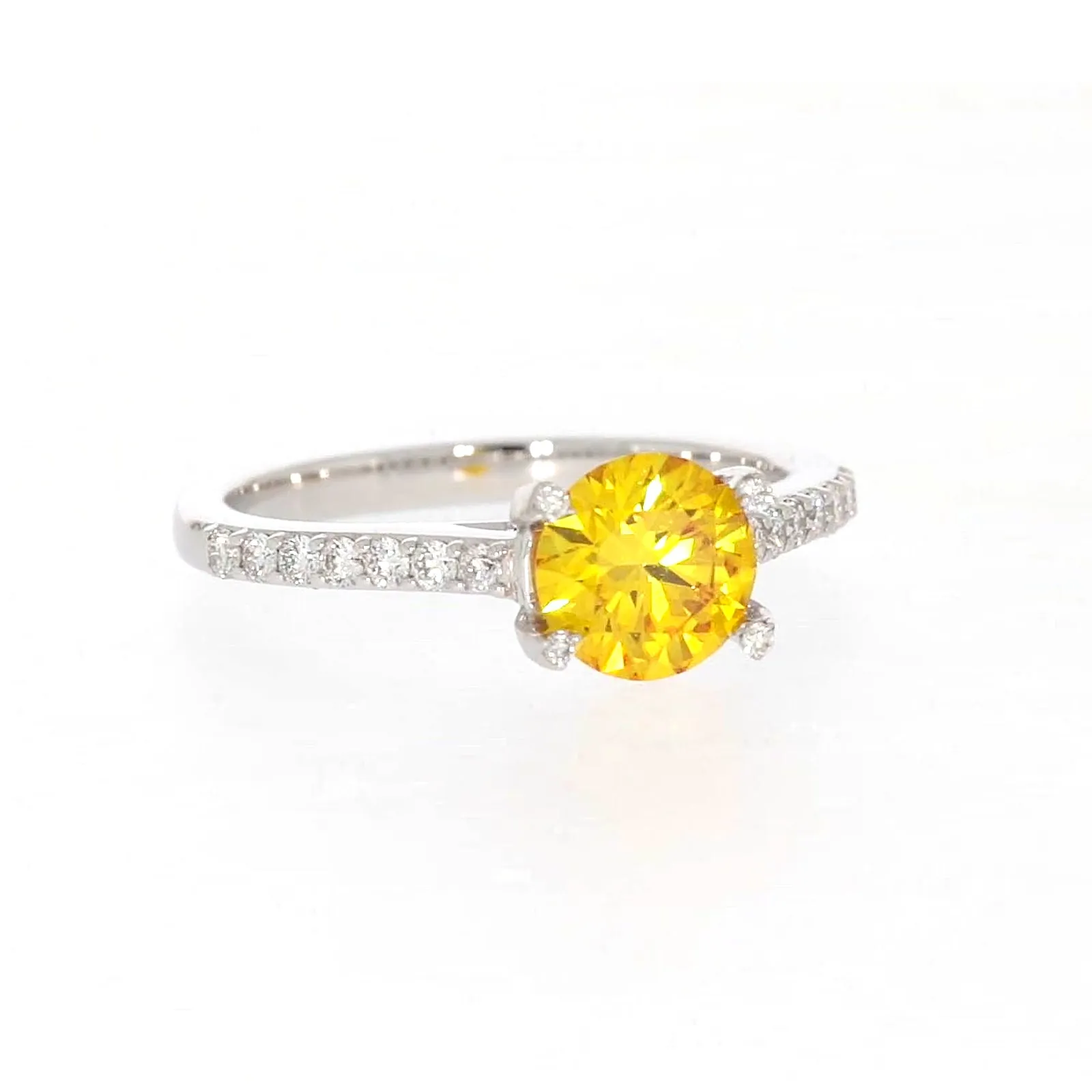 Celebration 18ct White Gold Round Brilliant Cut 1.40 CARAT tw of Lab Grown Diamond Ring