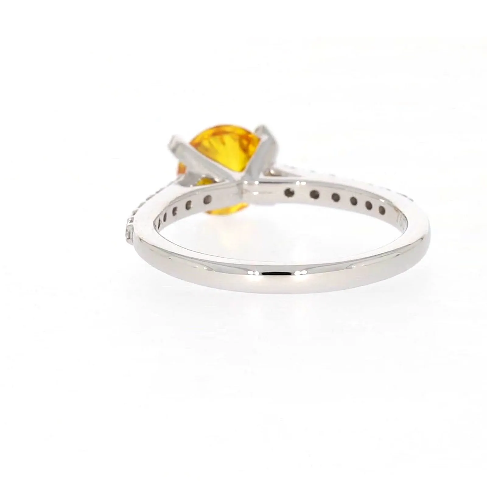 Celebration 18ct White Gold Round Brilliant Cut 1.40 CARAT tw of Lab Grown Diamond Ring