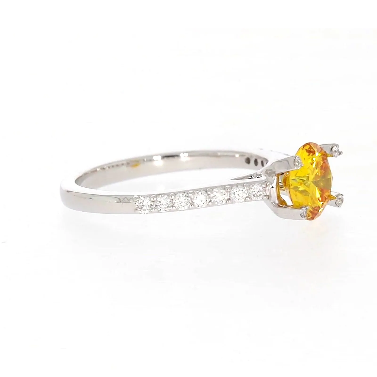 Celebration 18ct White Gold Round Brilliant Cut 1.40 CARAT tw of Lab Grown Diamond Ring