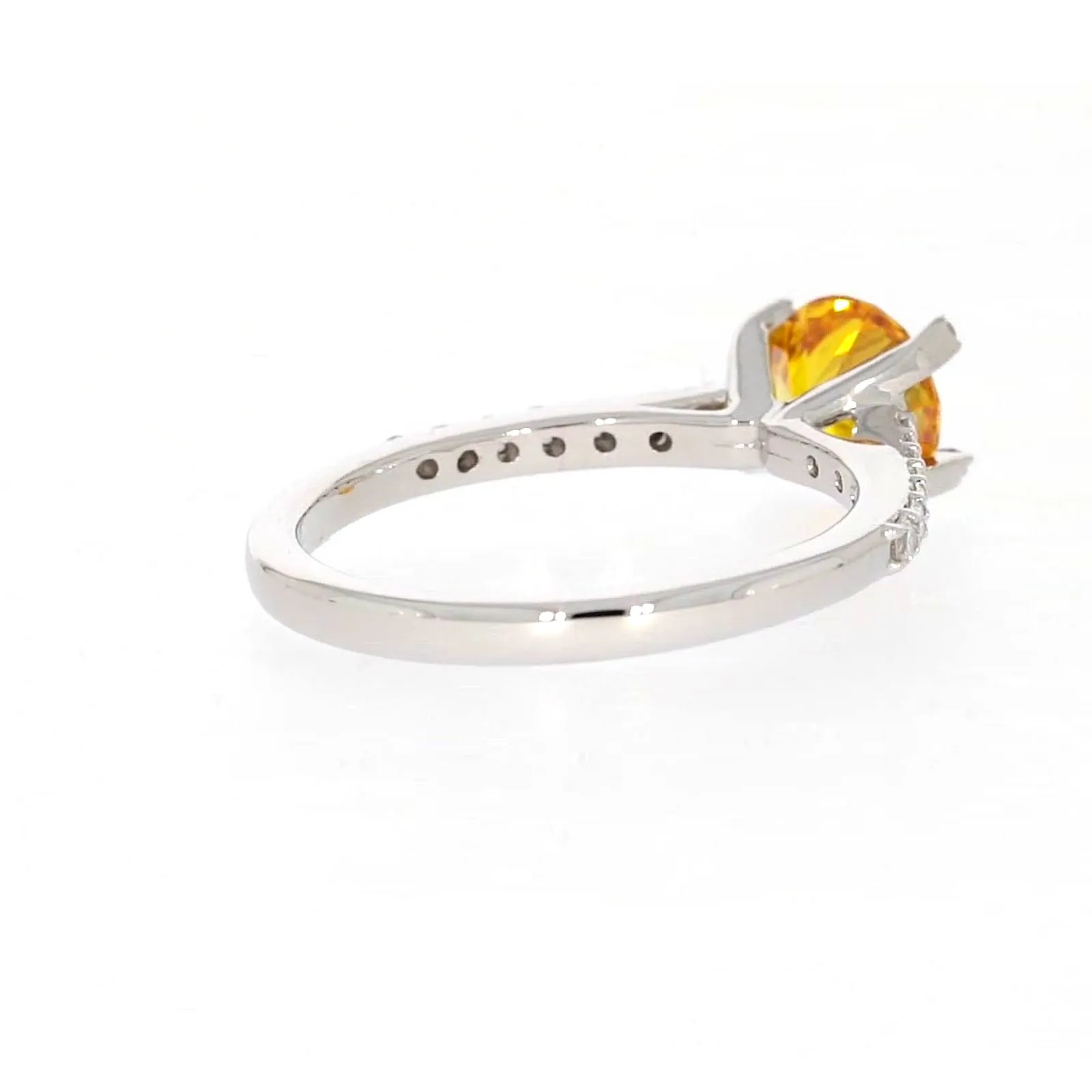 Celebration 18ct White Gold Round Brilliant Cut 1.40 CARAT tw of Lab Grown Diamond Ring