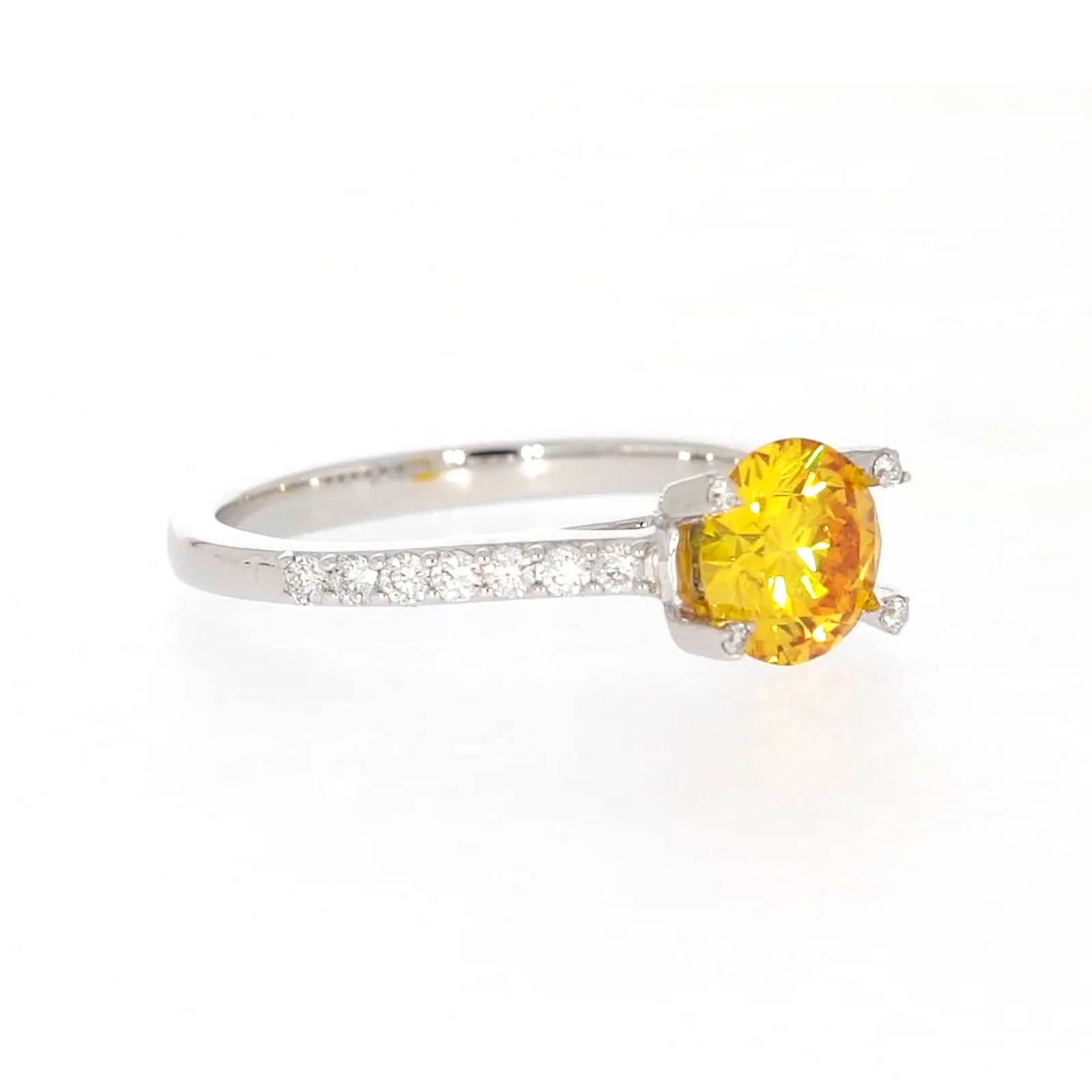 Celebration 18ct White Gold Round Brilliant Cut 1.40 CARAT tw of Lab Grown Diamond Ring