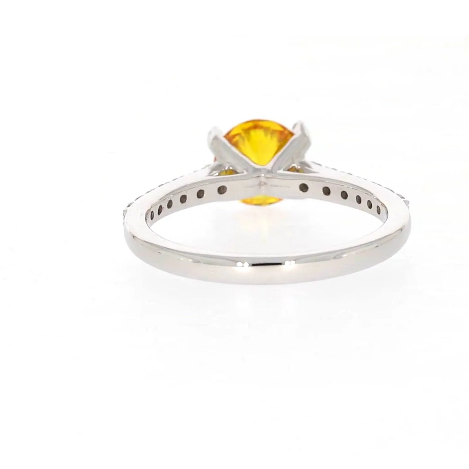 Celebration 18ct White Gold Round Brilliant Cut 1.40 CARAT tw of Lab Grown Diamond Ring