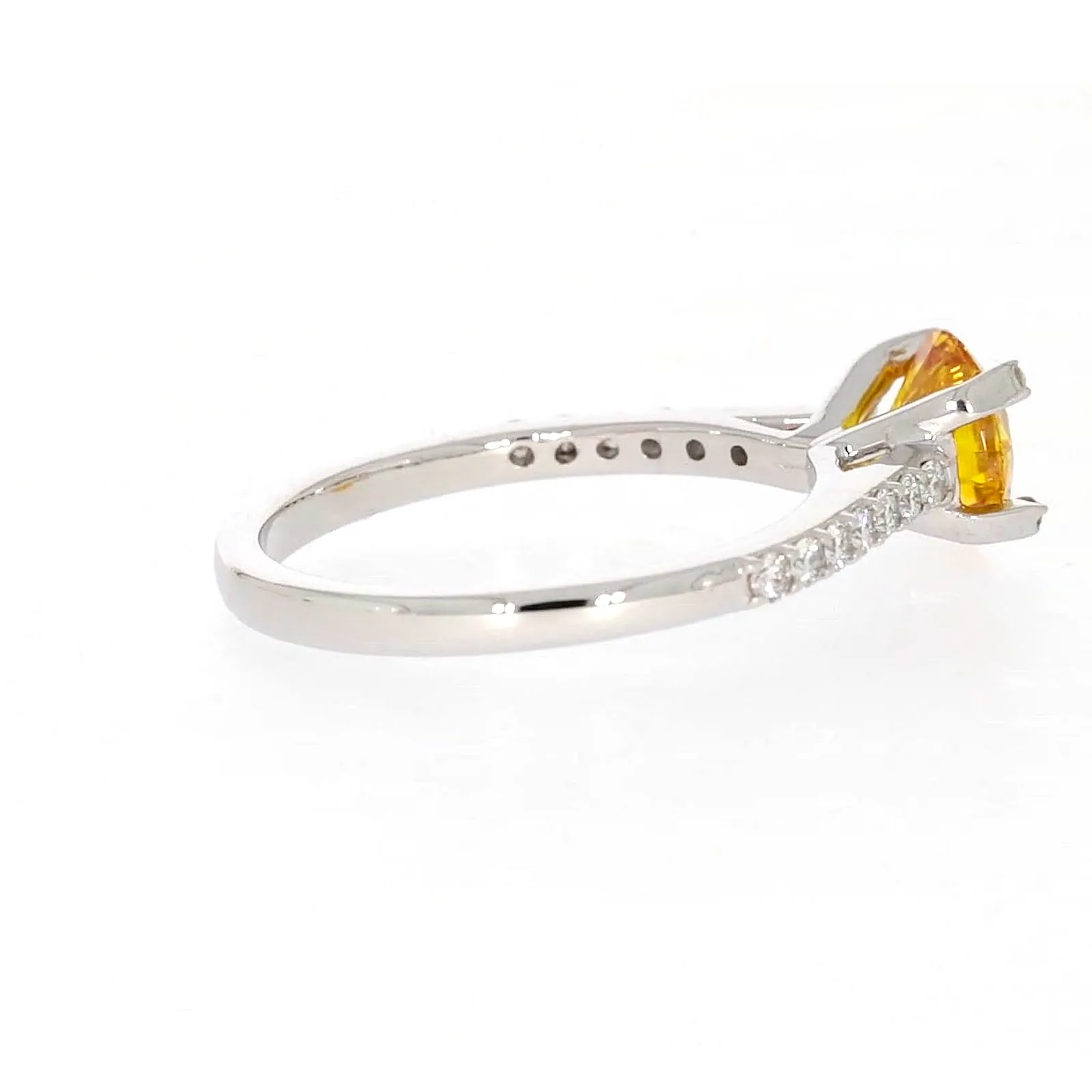 Celebration 18ct White Gold Round Brilliant Cut 1.40 CARAT tw of Lab Grown Diamond Ring