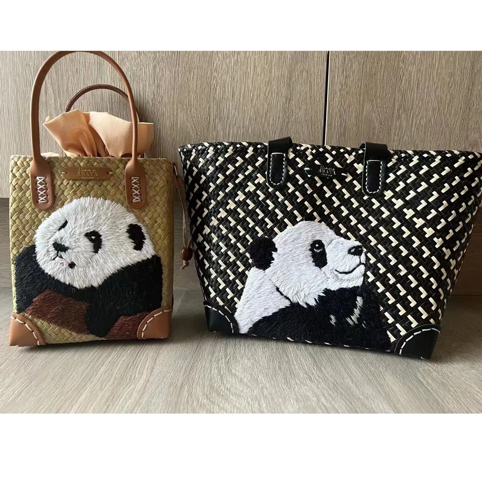 Custom Hand-Embroidered Pet Photo Hand Made Tote Bag Mini Bag Straw Bag Gifts for Her Personalized Gifts - Carry Your Beloved Pet Everywhere