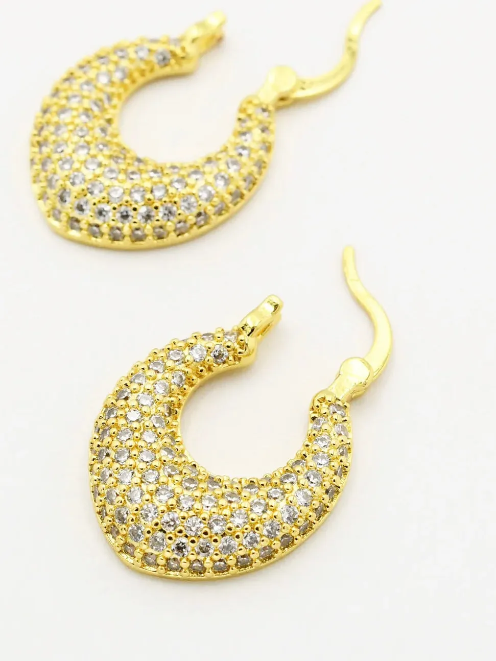 Gold Loop Hoop