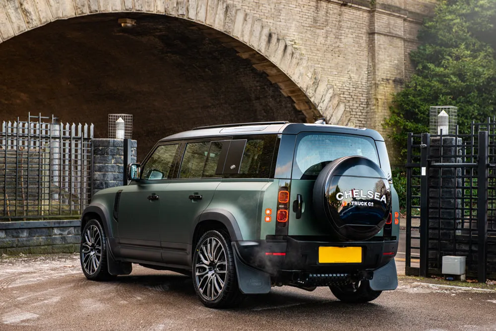 Land Rover Defender 110 - Striking Green Exterior