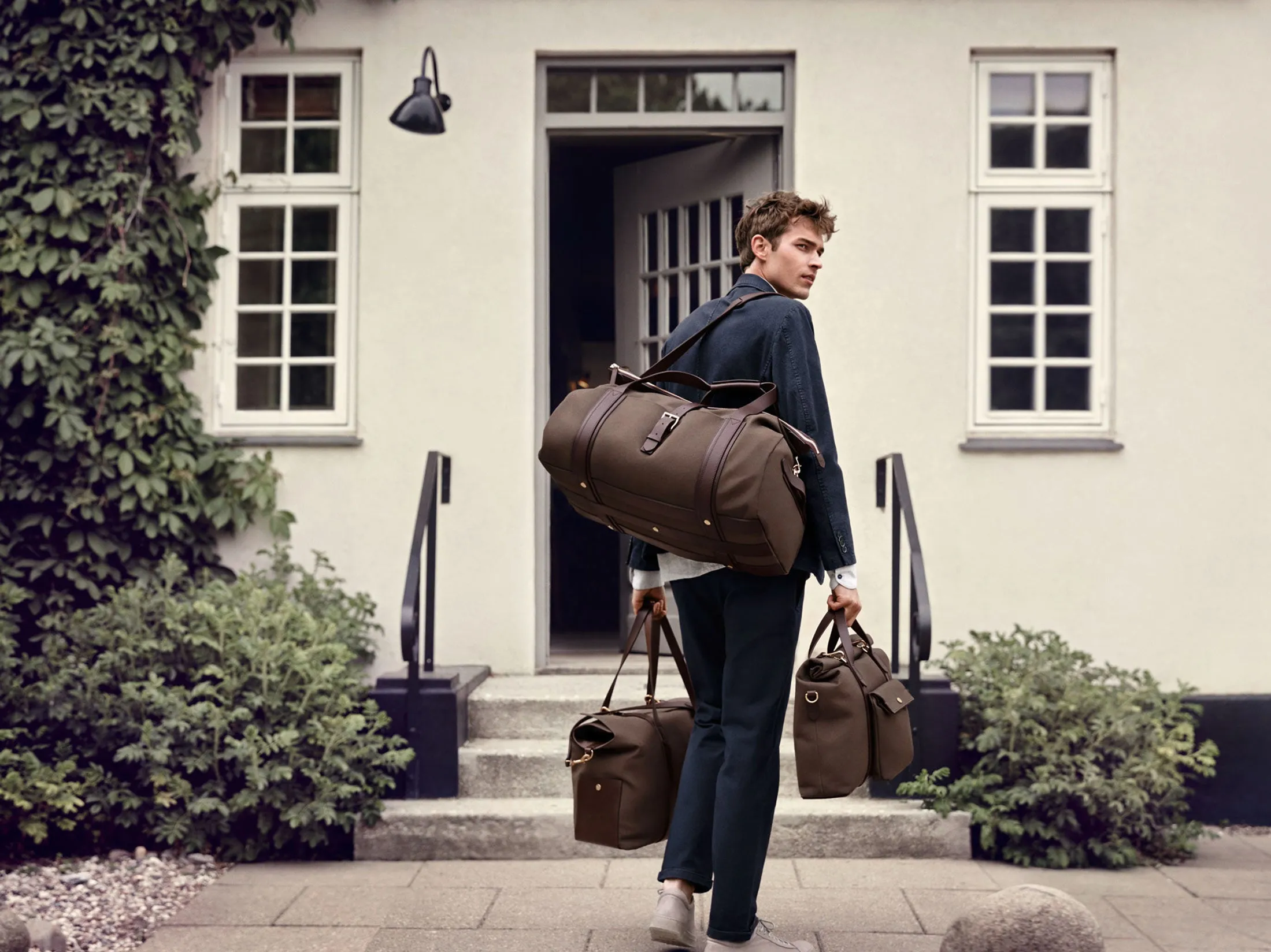 M/S Explorer – Army/Dark Brown