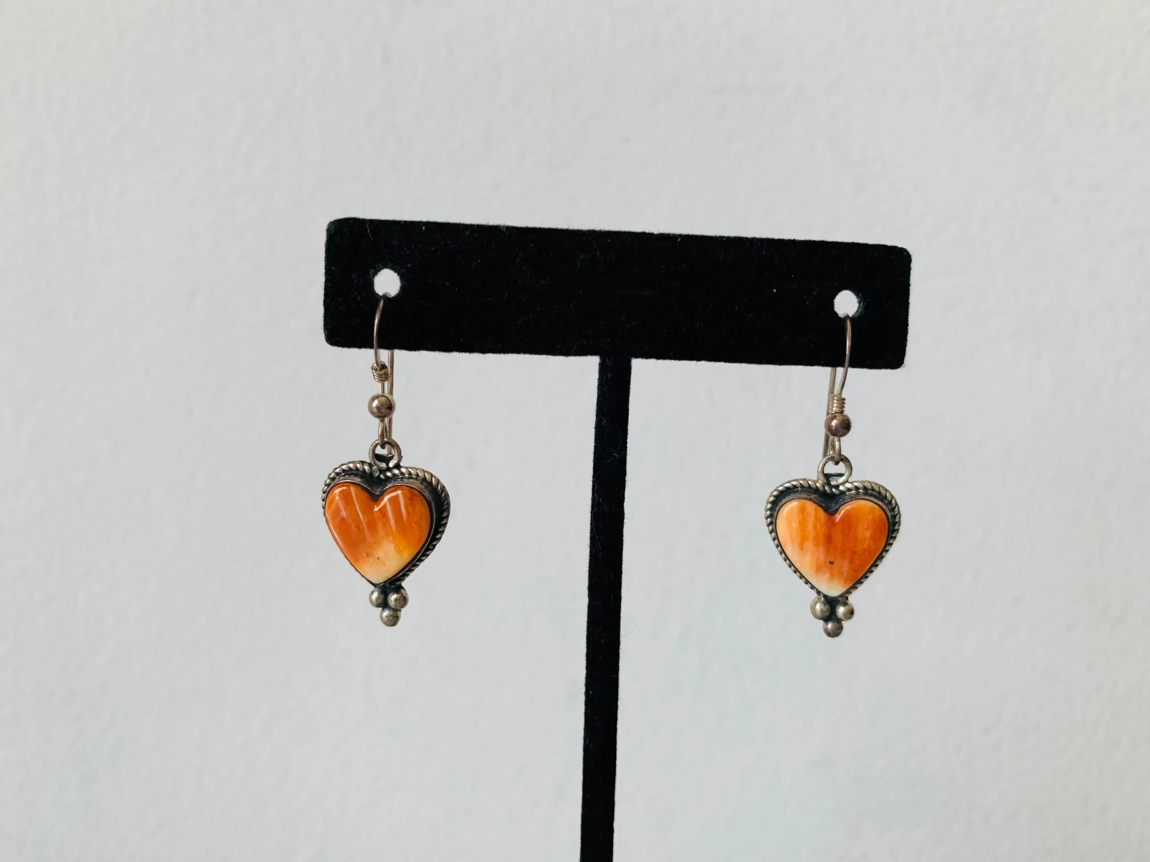 Sterling Silver Spiny Oyster Heart Pierced Earrings